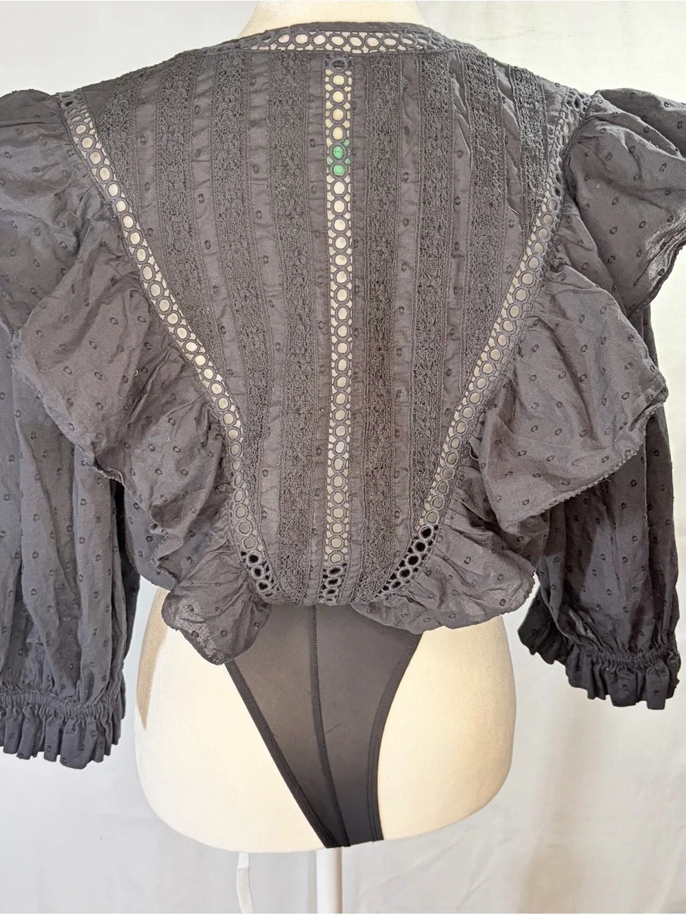 Farm Rip Blk Lace Eyelet Dot Ruffle Bodysuit Blouse Deep V Neck Puff Sleeve Sz
